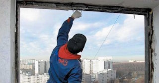 Демонтаж остекления балкона в Раменском - цена от 569 руб. - Сварной-Рмн