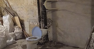 Демонтаж сантехкабины в панельном доме - цена от 1035 рублей | Сварной-Рмн